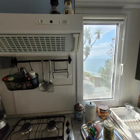 Rosa Apartment SantʼElia