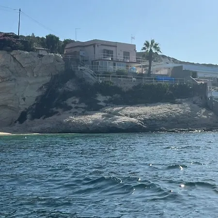Rosa * Sant'Elia (Cagliari)